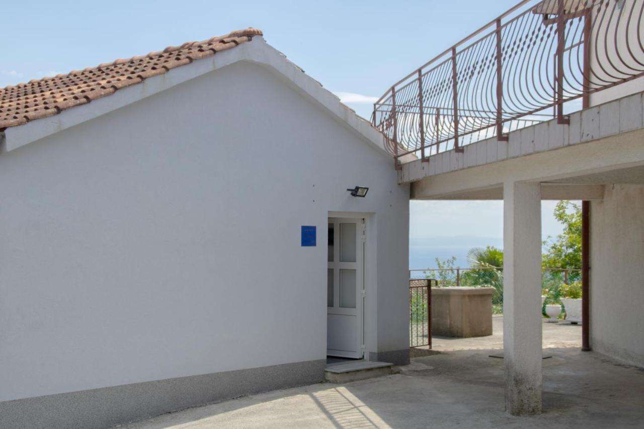 Apartments Teo Opatija Exterior foto